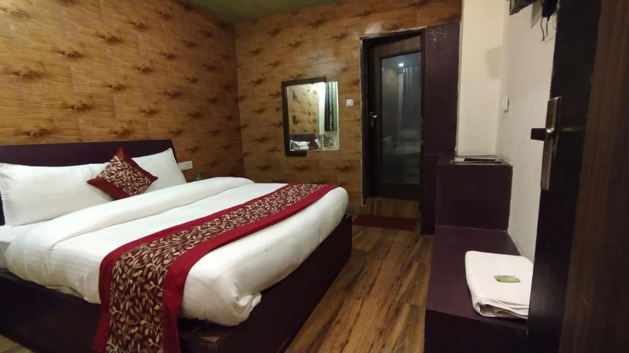 Mountain Zest-simla Royale Near Mall Road-free Pickup From Railway Station 2* Shimla